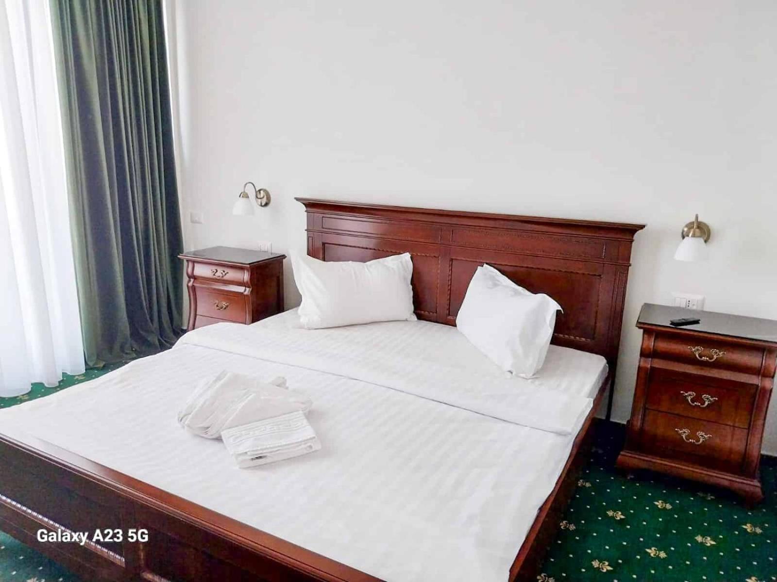 Green Park Boutique Hotel Focşani المظهر الخارجي الصورة