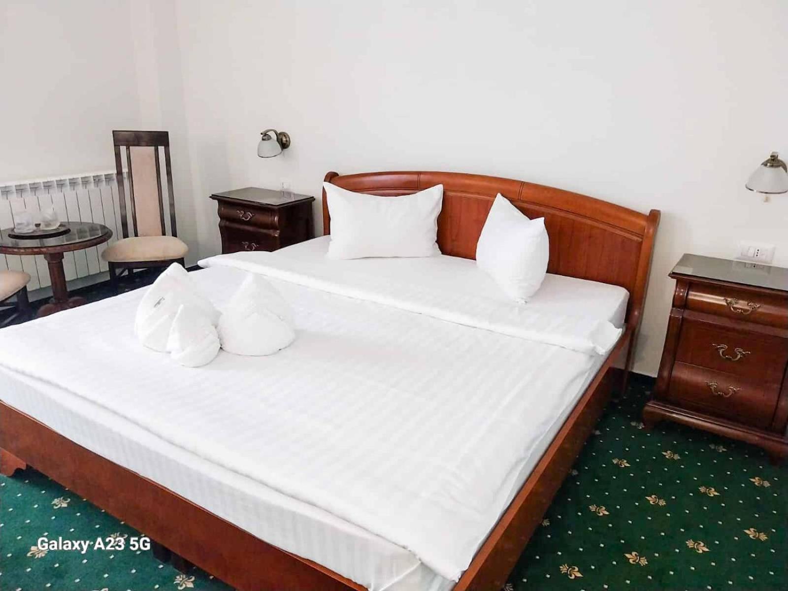 Green Park Boutique Hotel Focşani المظهر الخارجي الصورة